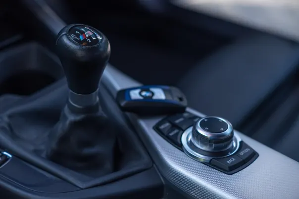 Kasino Neon Vegas Android/iOS aplikace